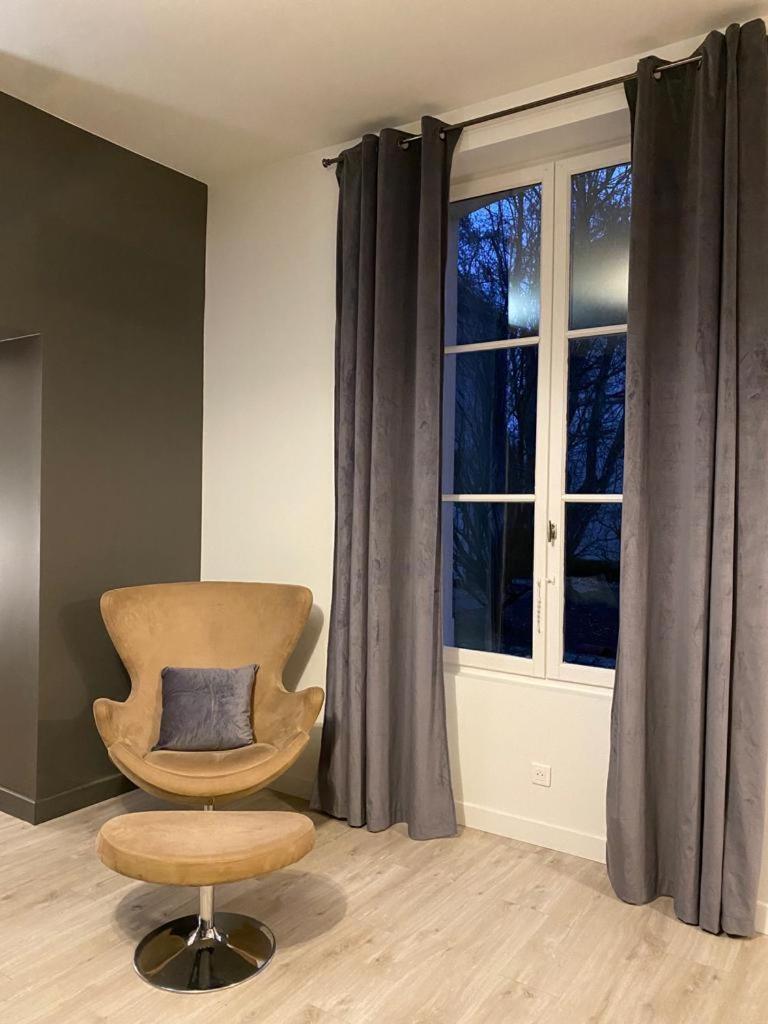Les Douves, Charmante Dependance Du Chateau Holiday home *